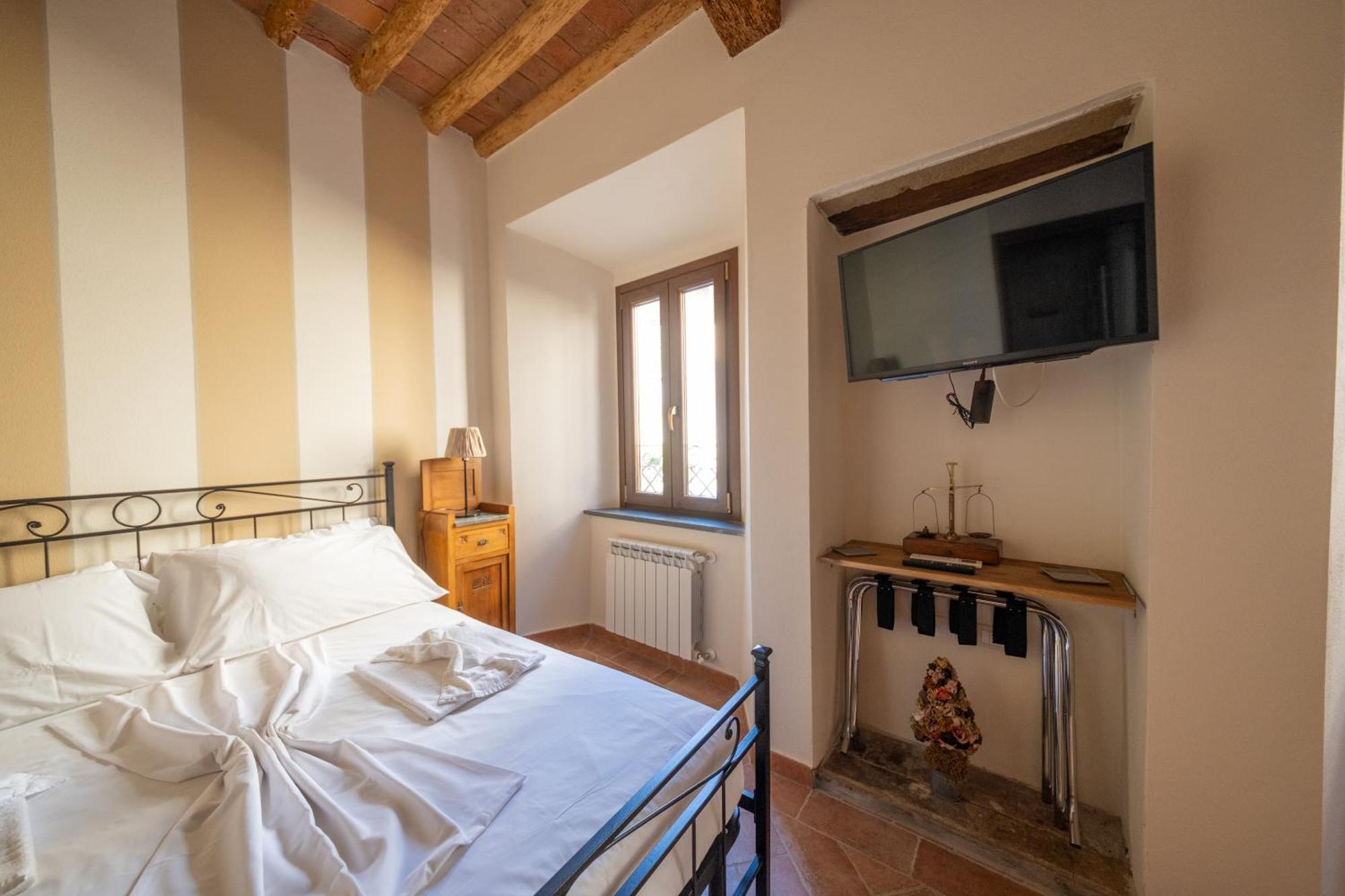 Il Leoncino Hotell Palaia Eksteriør bilde
